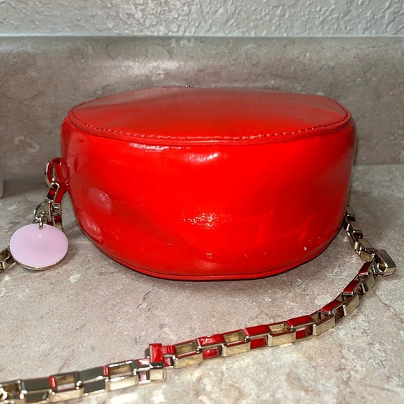 Kate Spade New York Normandy Park Circle Bag, Red Patent Leather Vintage Rare - Picture 10 of 11